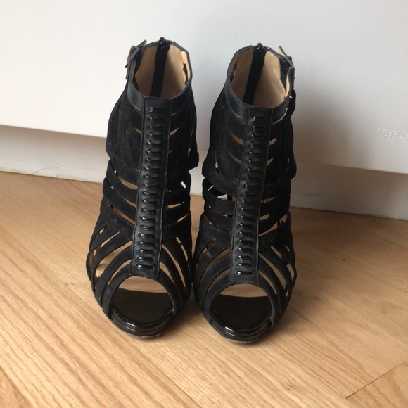 ❌SOLD❌LOUBOUTIN HEELS SIZE 38 - Picture 2 of 14